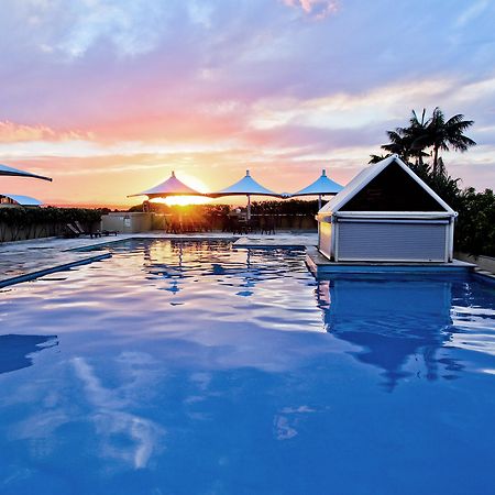Oaks The Entrance Waterfront Suites Екстериор снимка