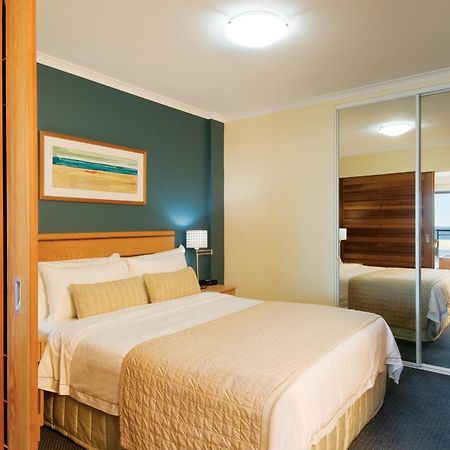 Oaks The Entrance Waterfront Suites Стая снимка