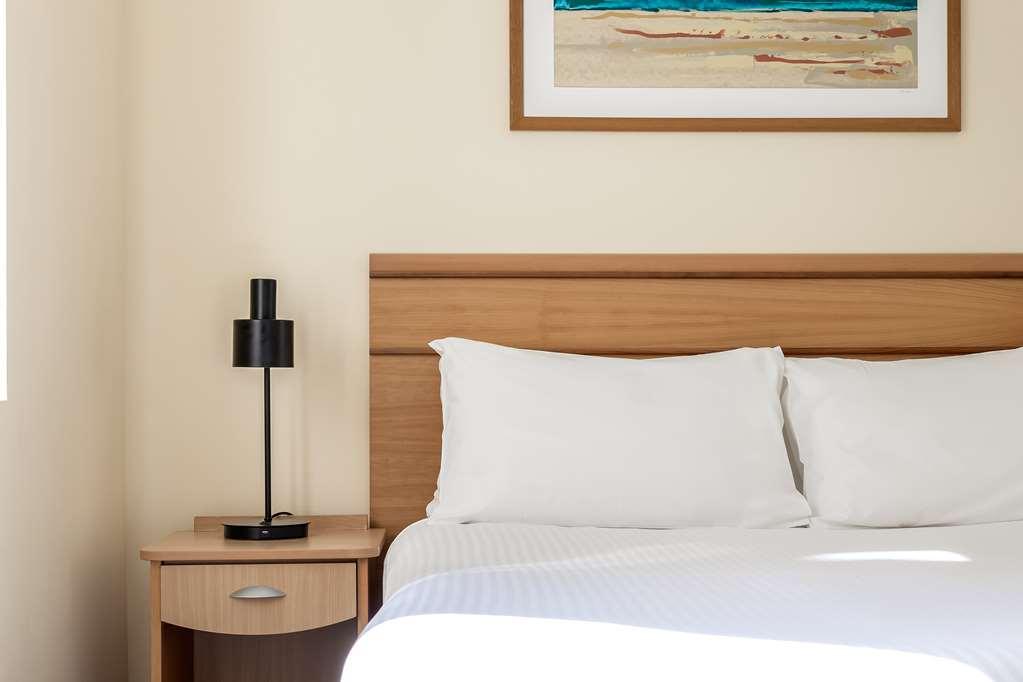 Oaks The Entrance Waterfront Suites Стая снимка